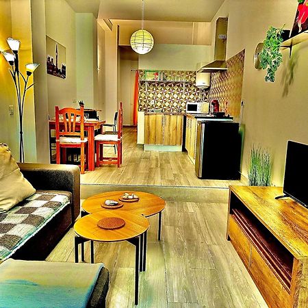 Violeta Loft A With Chill Out Terrace Sevilla Dış mekan fotoğraf